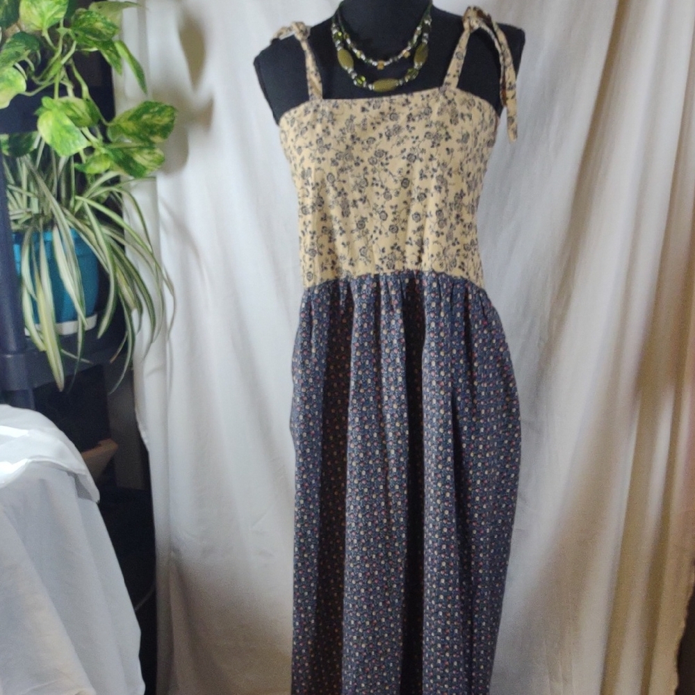 Vintage Handmade Patchwork Floral Print Women's Sleeveless Sunress - Sz. S/M